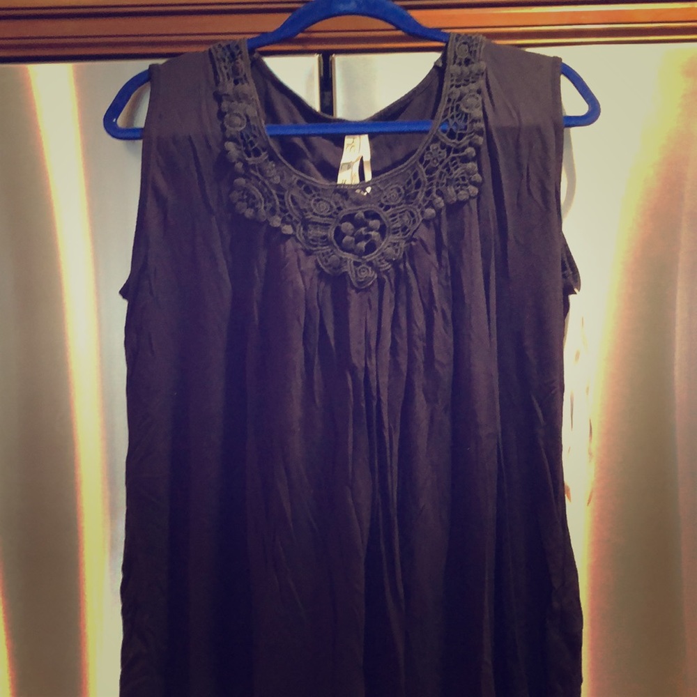 Women’s Tank